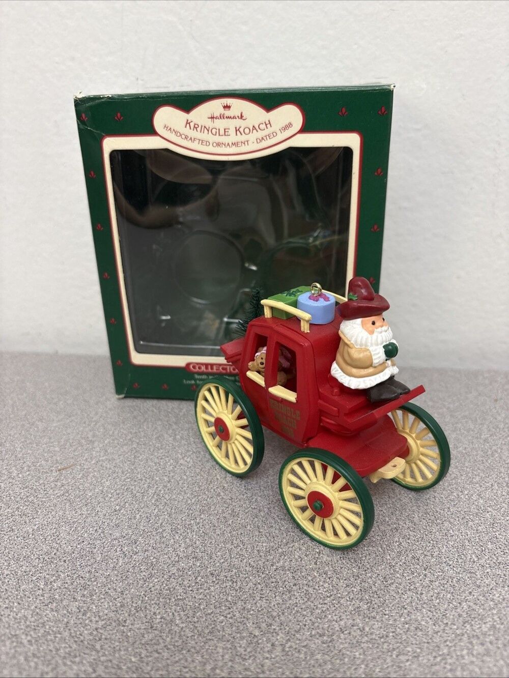 Hallmark Keepsake Ornament "Kringle Koach" 1988 10th In The Series Handcrafted